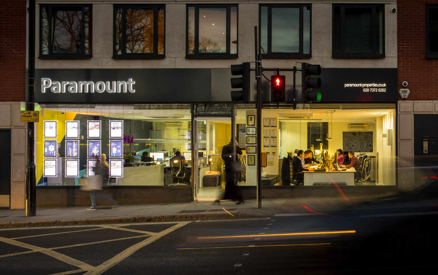 Paramount – Designed by Karoshi